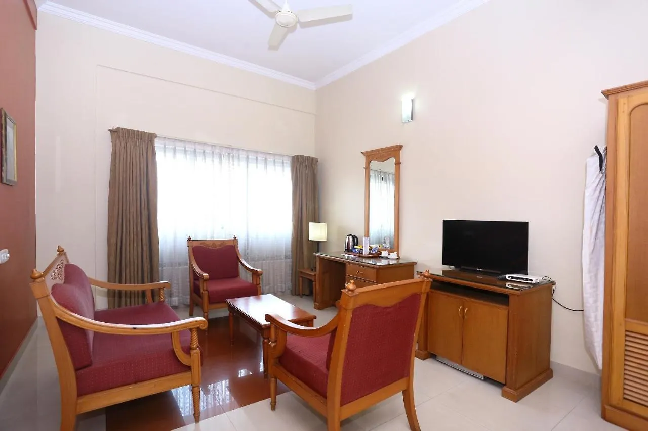 Capital O 45944 Club 7 Hotel Tiruvalla