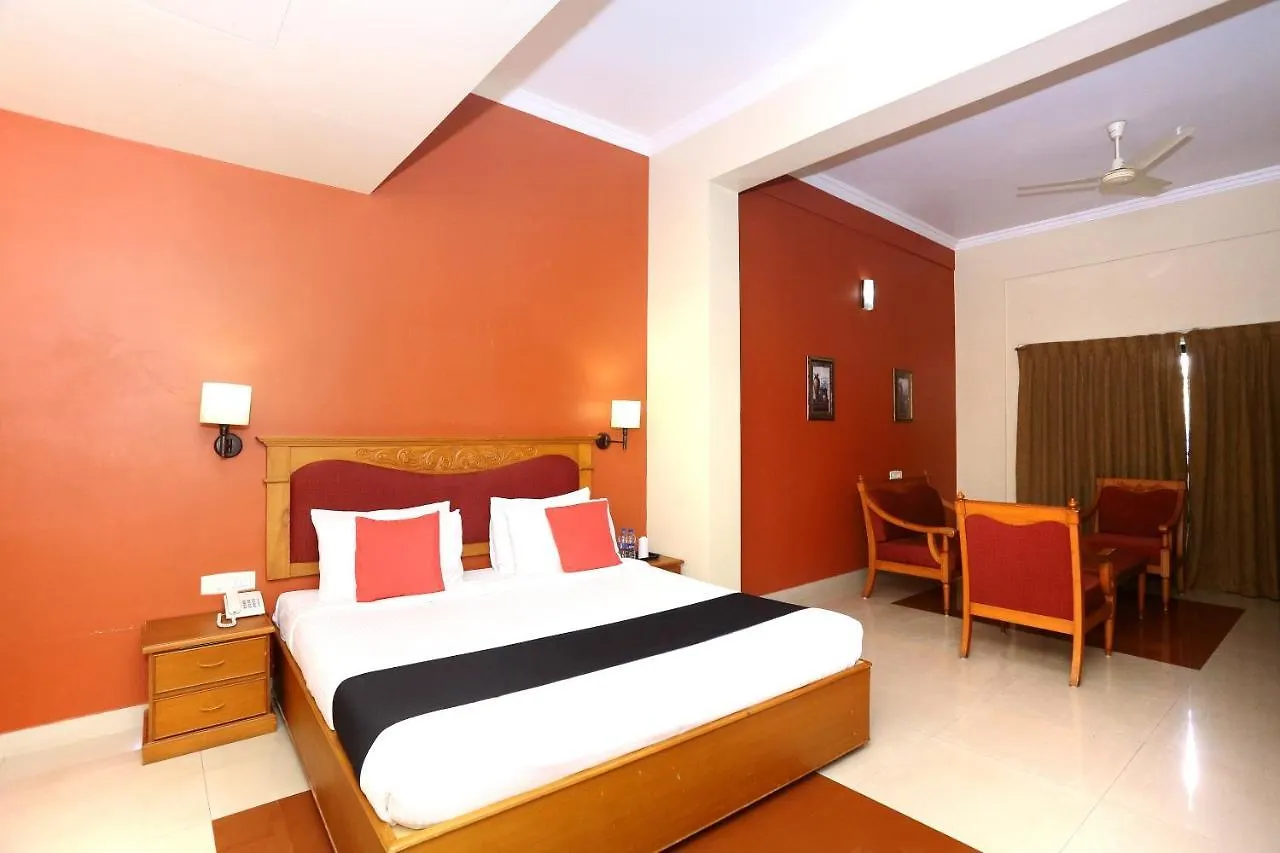 Capital O 45944 Club 7 Hotel Tiruvalla 3*,