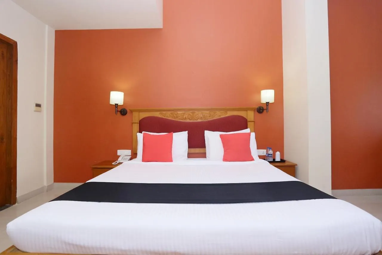 ***  Capital O 45944 Club 7 Hotel Tiruvalla India