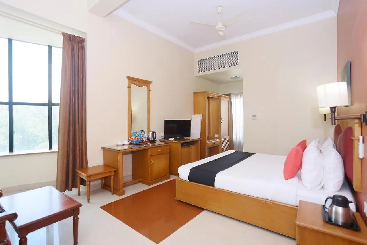 Capital O 45944 Club 7 Hotel Tiruvalla