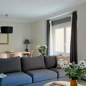 Casa Cosi - Casanova 1 , Barcelona Spain